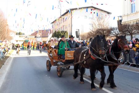 PUSTNI KARNEVAL PUSTOLETJE 63 FOTO LJUBO VUKELIČ